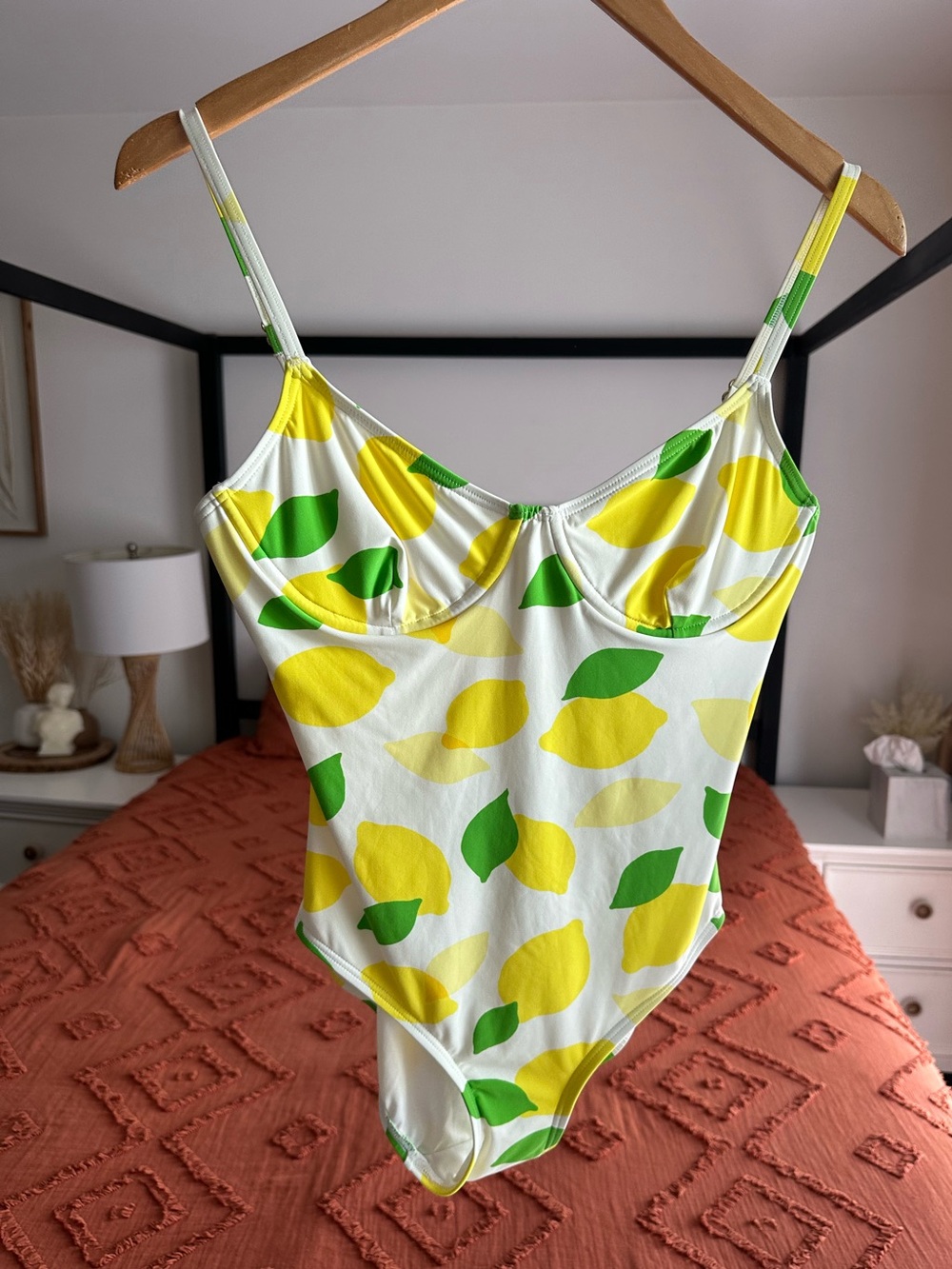 NWT kate spade lemon one piece swimsuit - Picture 4 of 7